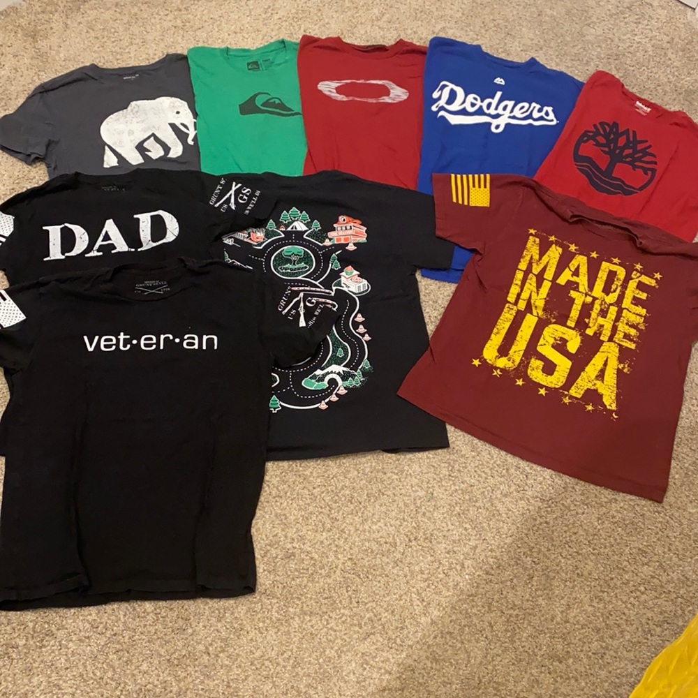 Lot of 9 men’s T-shirts grunt style plus more